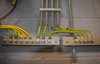 Grounding system in an industrial setting