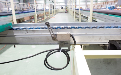 Limit switch in a pneumatic industry