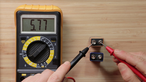 Testing a battery using a multimeter