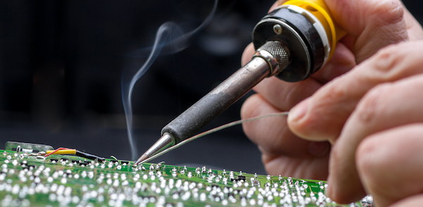 Soldering a circuitboard